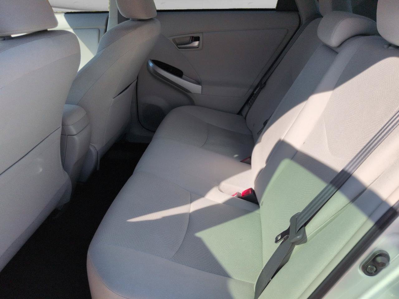 Used 2014 Toyota Prius Three FWD image 27