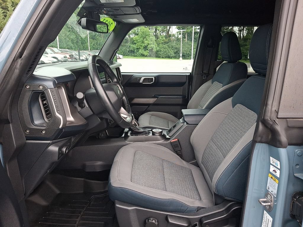 Used 2022 Ford Bronco Outer Banks AWD/4WD image 13