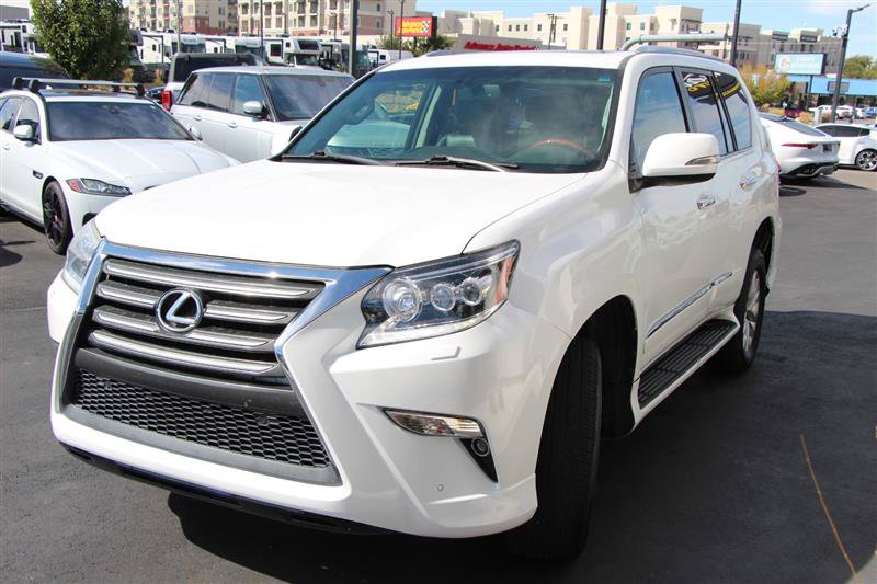 Used 2015 Lexus GX 460 w/ Premium Package AWD/4WD image 4