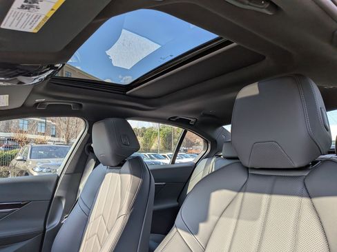 New 2026 BMW 530i xDrive w/ Premium Package image 17