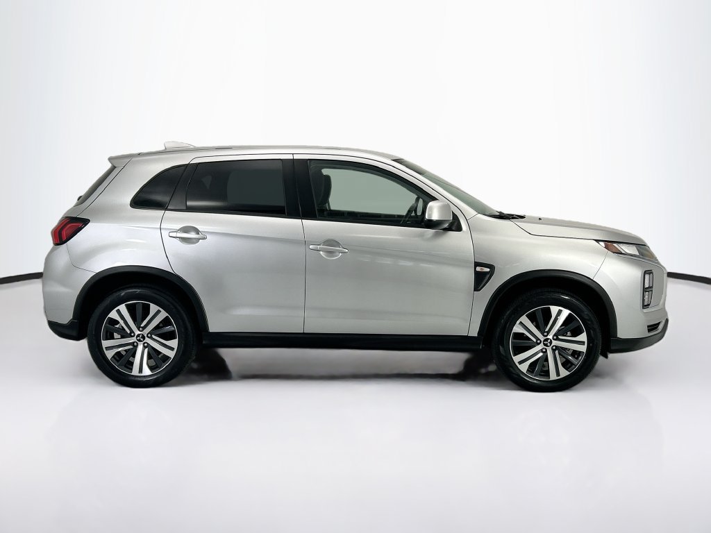 Used 2024 Mitsubishi Outlander Sport ES AWD/4WD image 4