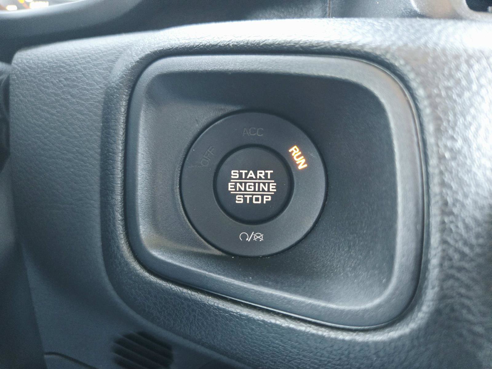 Used 2025 Jeep Wrangler Unlimited Sport AWD/4WD image 36