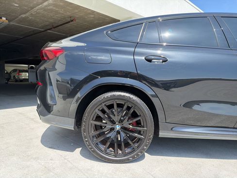 Certified 2024 BMW X6 xDrive40i w/ Premium Package AWD/4WD image 5