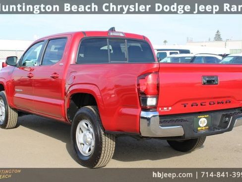 Used 2023 Toyota Tacoma SR5 image 3