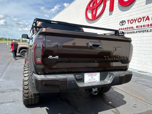 Used 2020 Toyota Tundra Platinum AWD/4WD image 33