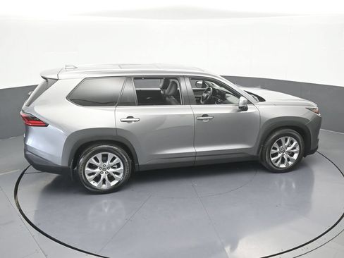 Used 2025 Toyota Grand Highlander AWD image 55