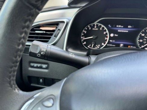 Used 2020 Nissan Murano SV FWD image 25