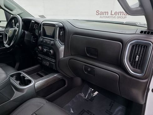 Used 2022 Chevrolet Silverado 2500 LTZ w/ LTZ Plus Package image 33