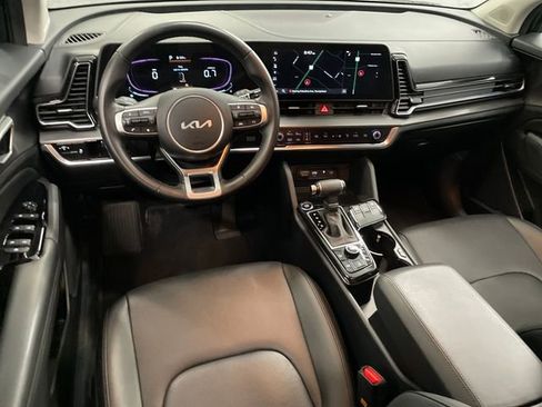 Certified 2023 Kia Sportage EX image 24