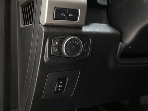 Used 2015 Ford F150 Lariat w/ Equipment Group 502A Luxury image 14