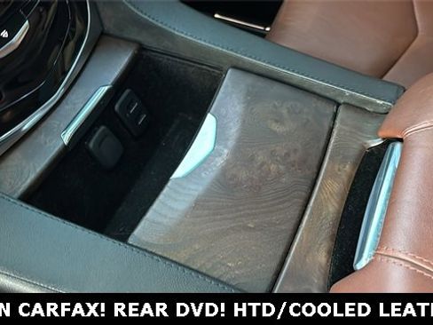 Used 2017 Cadillac Escalade Premium Luxury image 20