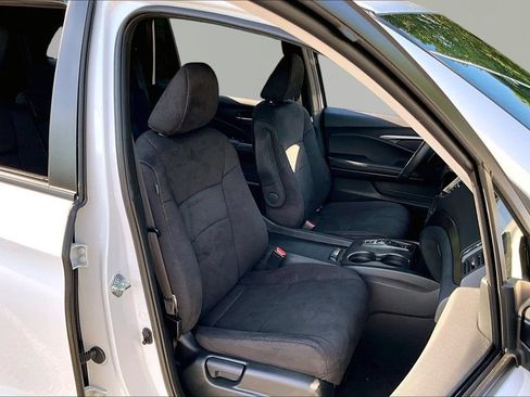 Used 2022 Honda Pilot Sport image 22