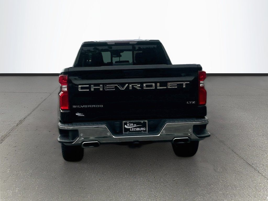 Used 2023 Chevrolet Silverado 1500 LTZ w/ LTZ Premium Package AWD/4WD image 6