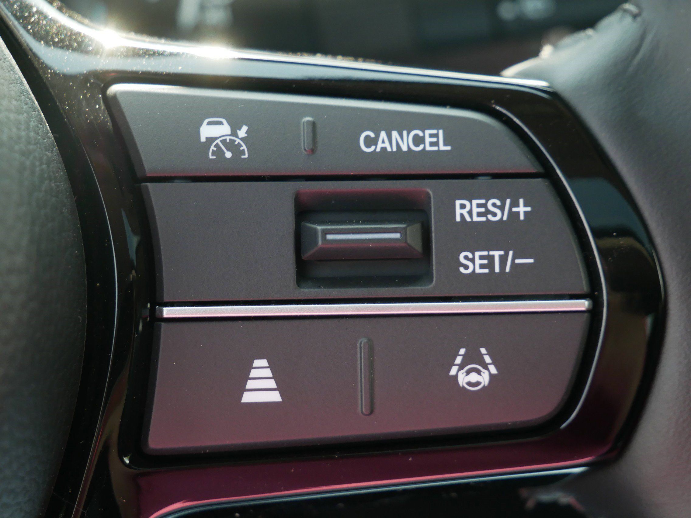 New 2027 Honda HR-V EX-L image 17