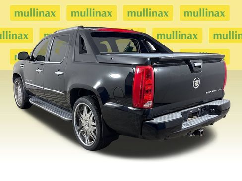 Used 2007 Cadillac Escalade EXT AWD/4WD image 11