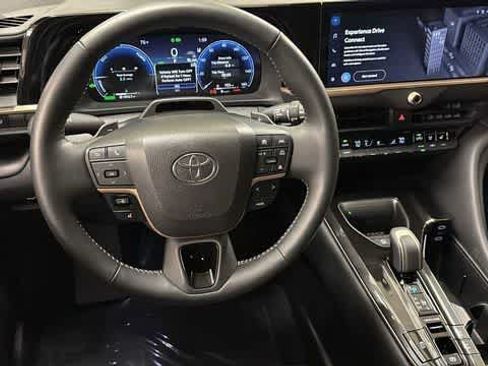 Used 2025 Toyota Crown Signia w/ Advanced Technology Package AWD/4WD image 24