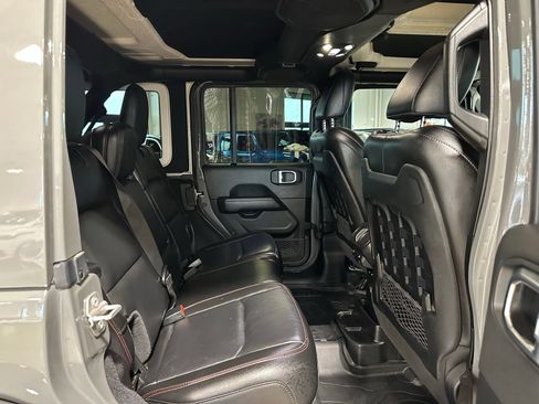 Used 2020 Jeep Wrangler Unlimited Rubicon AWD/4WD image 37