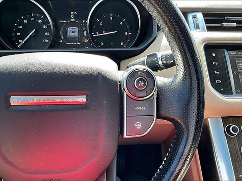 Used 2016 Land Rover Range Rover Sport HSE image 19