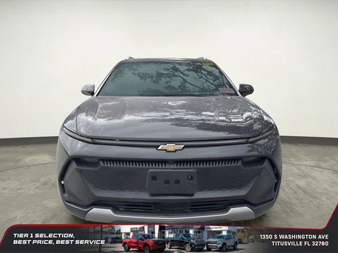 Used 2025 Chevrolet Equinox EV LT image 8