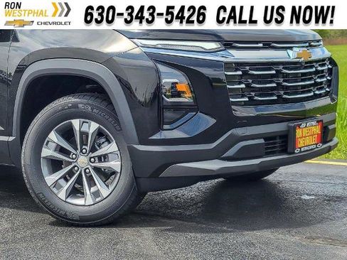 New 2026 Chevrolet Equinox LT image 2