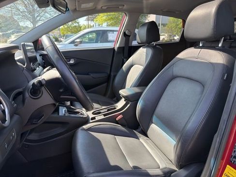 Used 2022 Hyundai Kona Limited image 20