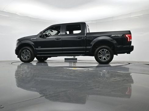 Used 2017 Ford F150 XLT w/ Equipment Group 302A Luxury AWD/4WD image 39
