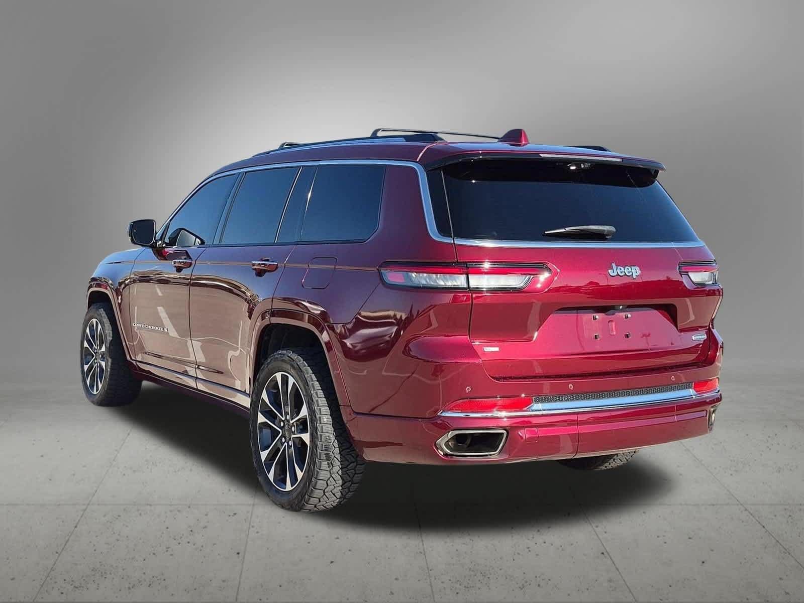 Used 2021 Jeep Grand Cherokee L Overland w/ Luxury Tech Group IV RWD image 4