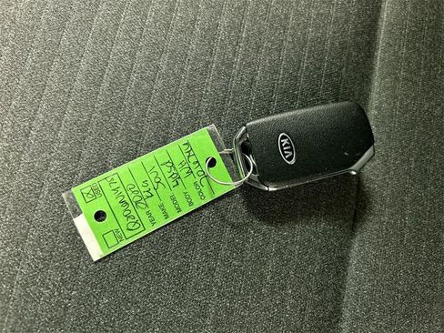 Used 2020 Kia Soul EX image 12