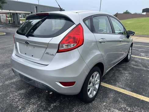 Used 2011 Ford Fiesta SE w/ 203A Rapid Spec Order Code FWD image 6