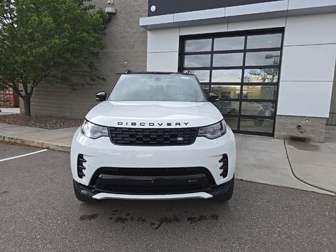 Used 2023 Land Rover Discovery S R-Dynamic AWD/4WD image 3