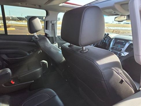 Used 2020 Chevrolet Tahoe LT image 40