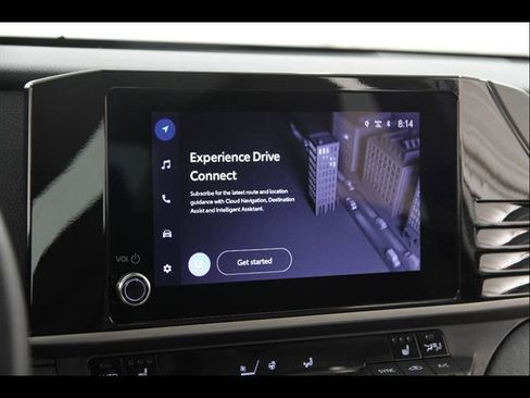 Used 2025 Toyota Camry LE w/ Convenience Package image 10