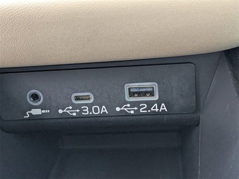 Used 2025 Subaru Legacy Limited w/ Popular Package #3 image 23