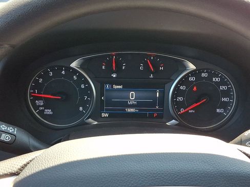 Used 2024 GMC Terrain SLE w/ Driver Convenience Package AWD/4WD image 20