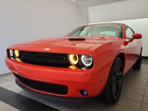 Used 2020 Dodge Challenger SXT w/ Plus Package image 2
