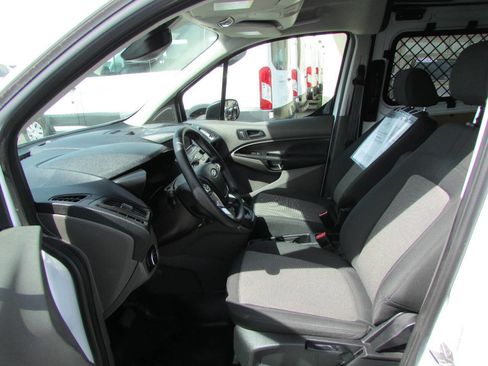 Used 2019 Ford Transit Connect XL image 11