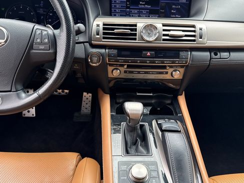 Used 2014 Lexus LS 460 AWD w/ F Sport Package image 17