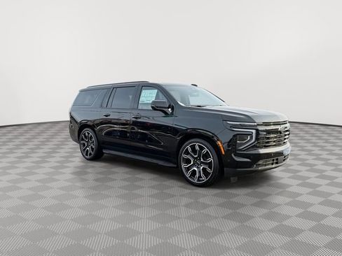 New 2026 Chevrolet Suburban RST w/ RST Capability Package image 17