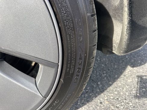 Used 2023 Tesla Model 3 Standard Range image 32