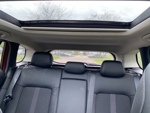 Used 2026 MAZDA CX-50 AWD 2.5 S w/ Preferred Pkg image 14