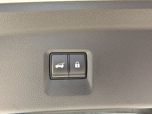 Used 2024 INFINITI QX60 Luxe image 26