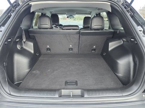 Used 2019 Jeep Cherokee Latitude Plus image 18