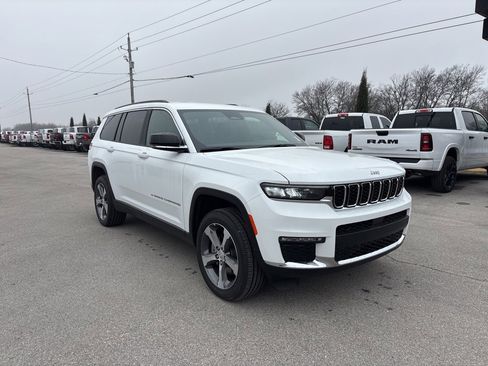New 2025 Jeep Grand Cherokee L Limited image 1