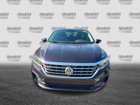 Used 2020 Volkswagen Passat 2.0T R-Line image 3