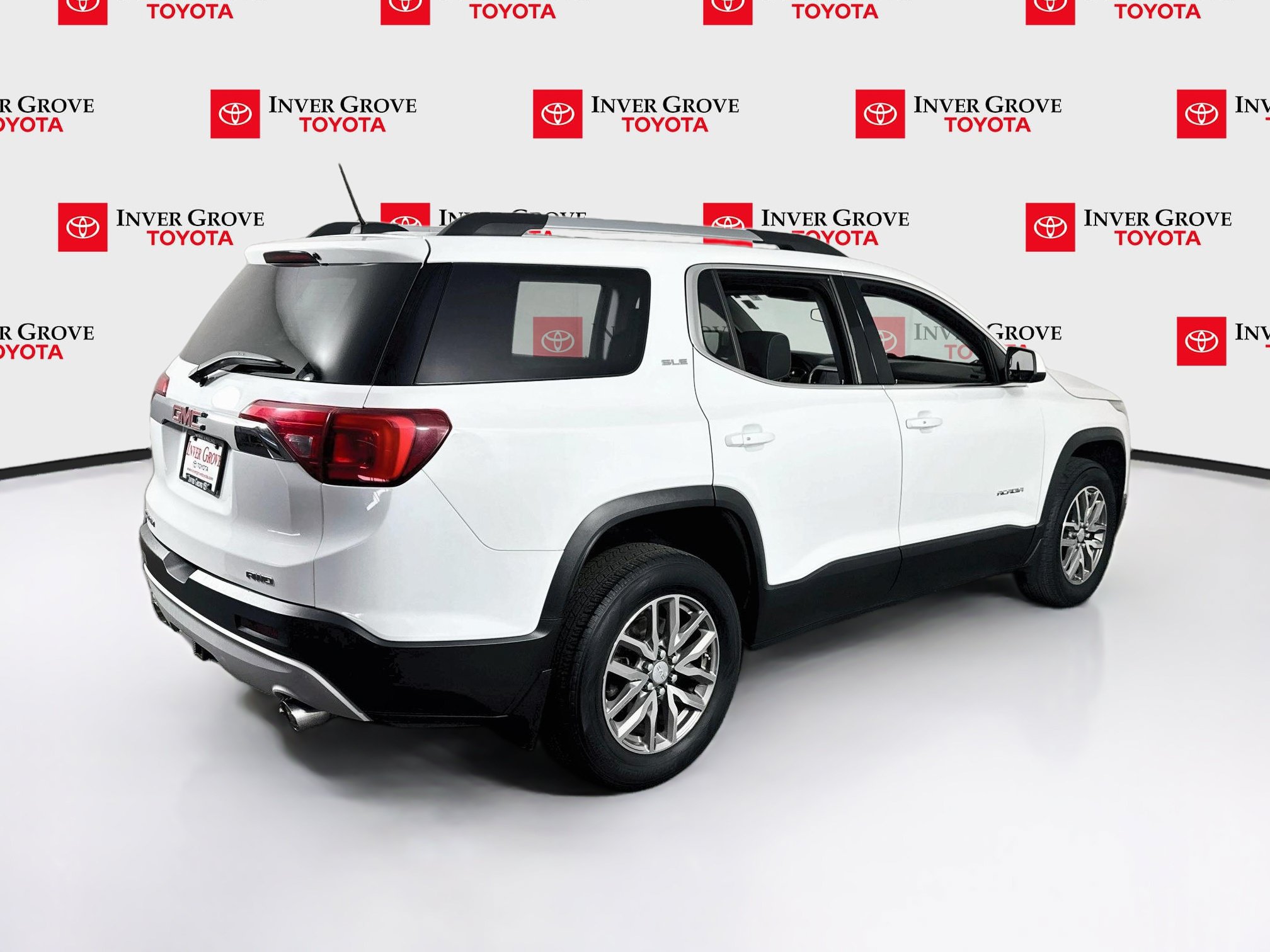 Used 2019 GMC Acadia SLE AWD/4WD image 5