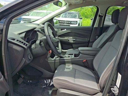 Certified 2018 Ford Escape SE w/ SE Sync 3 Package AWD/4WD image 13