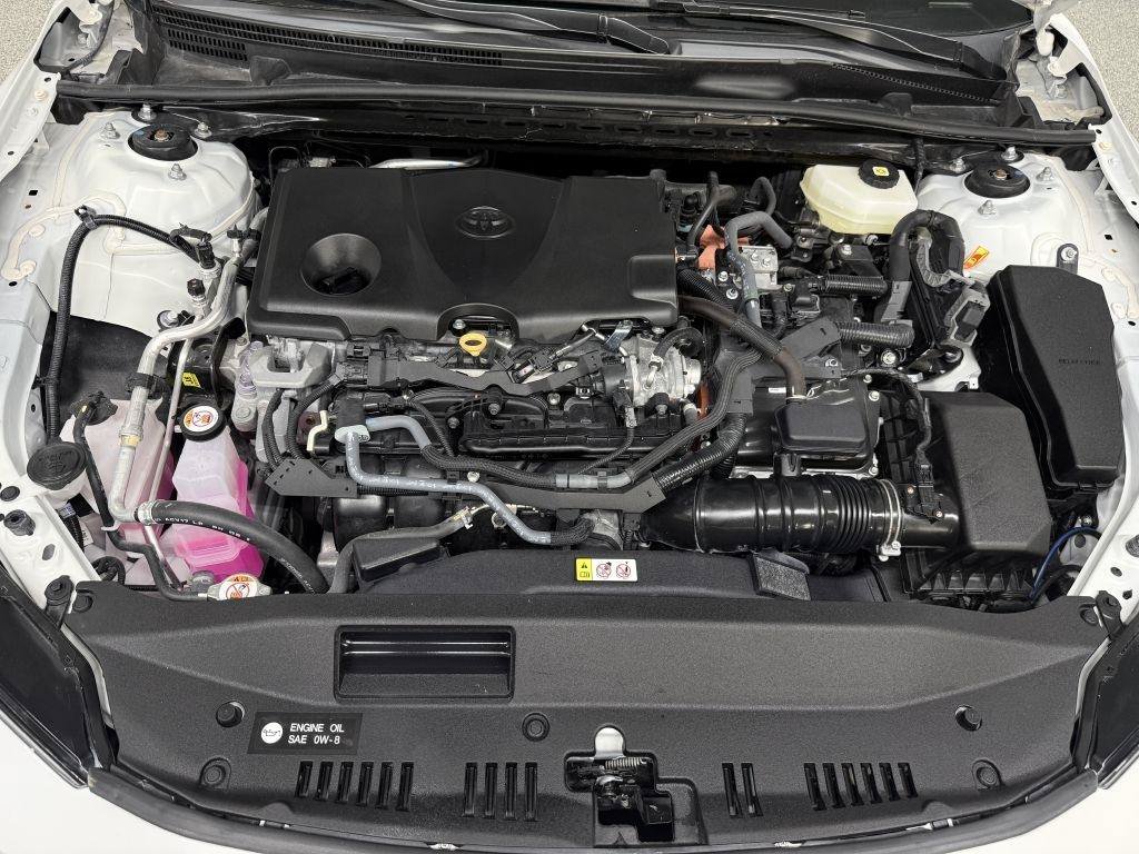 Used 2025 Toyota Camry SE FWD image 36