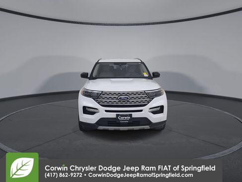 Used 2023 Ford Explorer Limited image 5