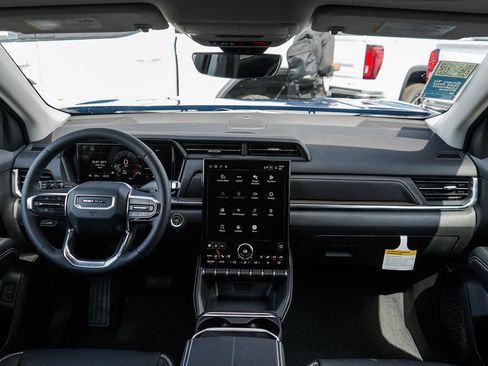 New 2026 GMC Terrain Denali w/ LPO, Floor Liner Package image 13