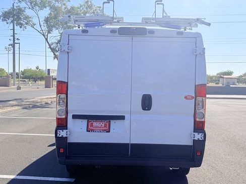 Used 2018 RAM ProMaster 1500 FWD image 4